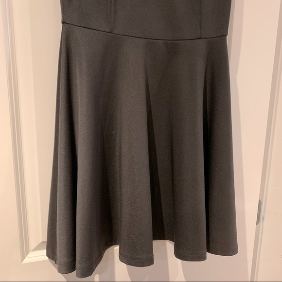 Modcloth Dressed to Express Skater Dress M - Picture 3 of 5